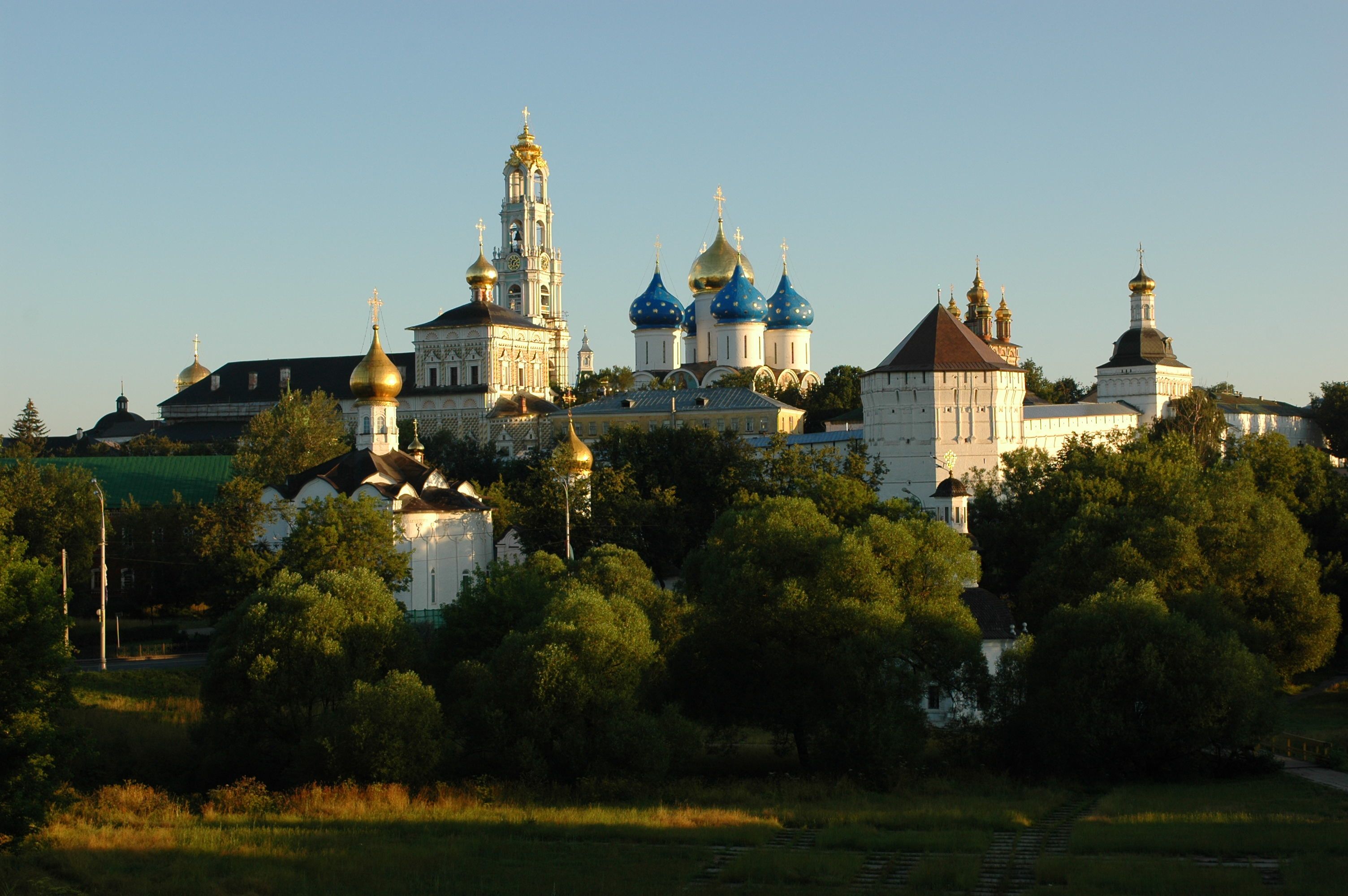 Монастырь лавра сергиев посад. Троице-Сергиева Лавра Сергиев Посад. Гора Маковец Троице-Сергиева Лавра.